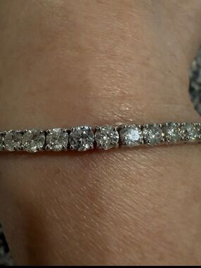 10ct H to J COLOR SI1 to I1 CLARITY Diamond 14k Tennis Bracelet